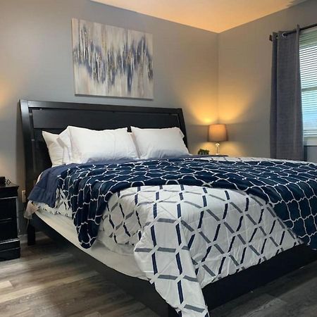5145 Porsche Newly Remodeled 2 Bdrm Ranch Attached Home Princeton Экстерьер фото