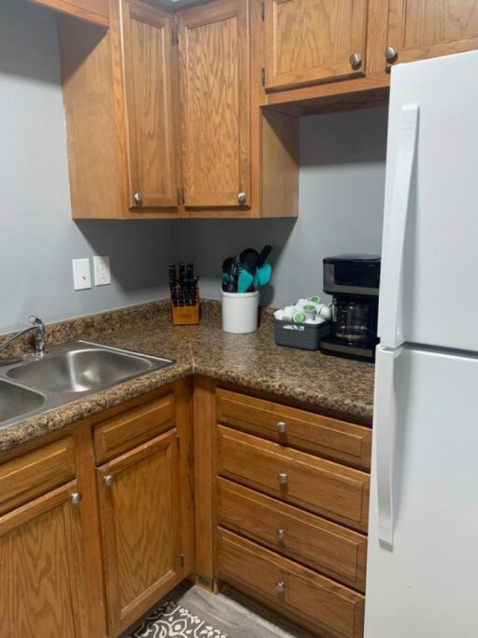 5145 Porsche Newly Remodeled 2 Bdrm Ranch Attached Home Princeton Экстерьер фото